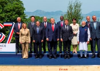 Maritime routes must remain secure for seafarers: PM Modi at G7