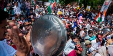 ‘Won’t leave until Pradhan resigns’: Dipke, CJP supporters after police say time for protest over