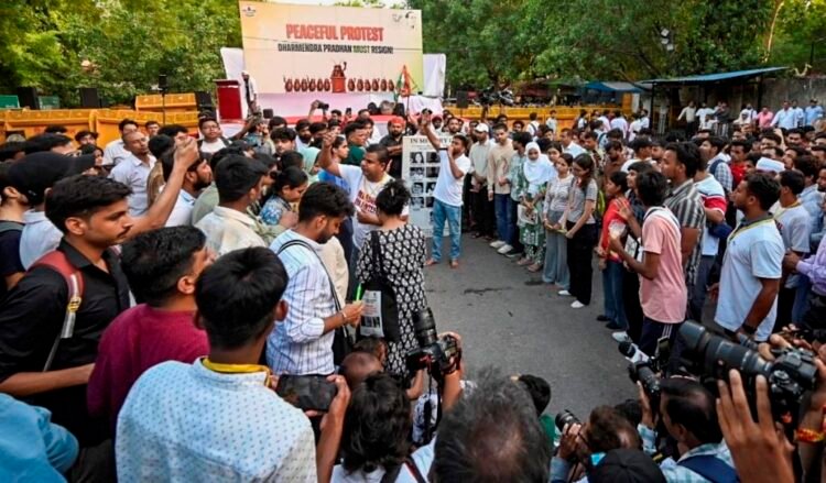 Day 3 of CJP sit-in at Jantar Mantar: Dipke steps up attack over NEET row; protesters stay put