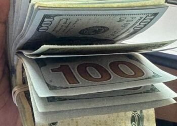 Passenger leaves Rs 10 lakh in cash at Guwahati Airport, gets it returned