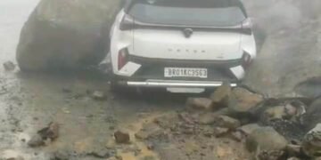 DC advises travellers to take alternative route to Dawki