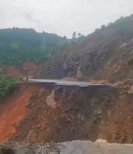 Large chunk of Shillong-Dawki Road washed away