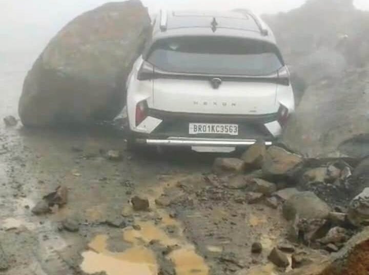 DC advises travellers to take alternative route to Dawki
