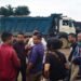 Over 200 trucks lack necessary docs: pressure groups say