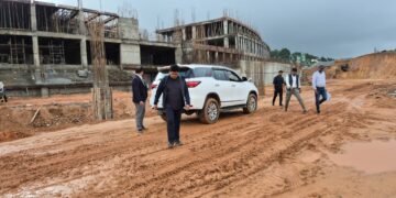 CM reviews infrastructure projects in New Shillong