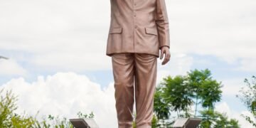 IIM Shillong unveils bronze statue of Dr. A.P.J. Abdul Kalam