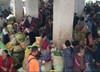 Acting Syiem flags congestion, poor sanitation in Ïewduh