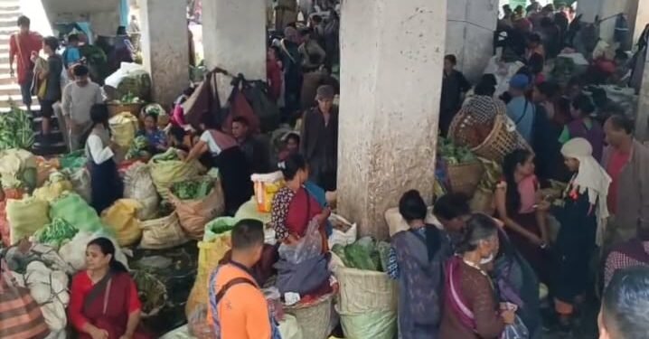Acting Syiem flags congestion, poor sanitation in Ïewduh