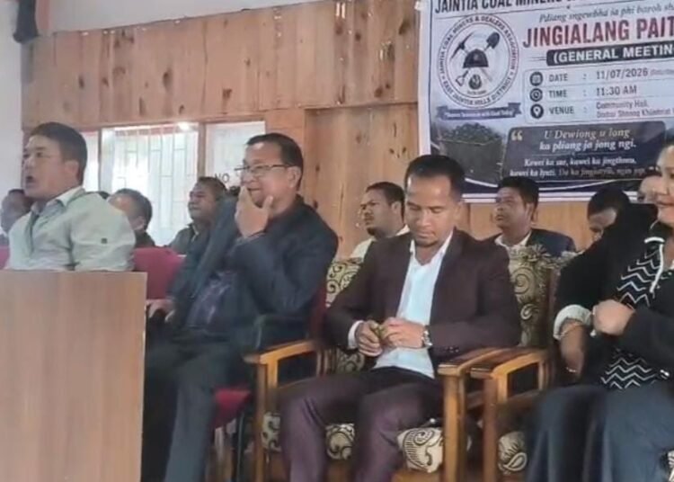 MLAs brief coal miners on Centre-State talks