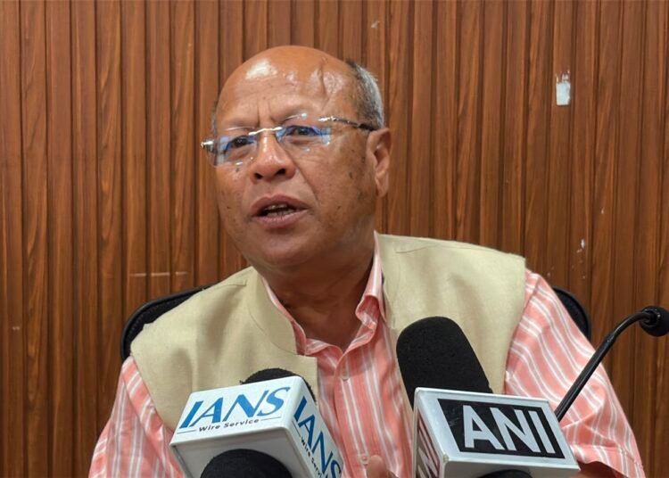 Meghalaya, Assam must share flood responsibility: Prestone