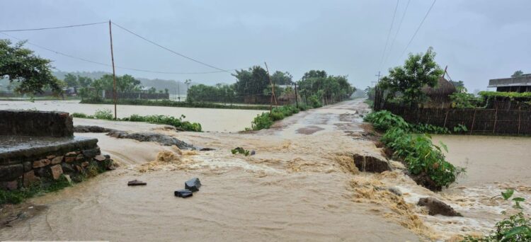Monsoon rain batters roads across SWGH, round-the-clock control room activated