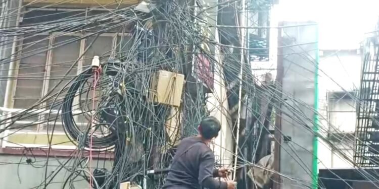 Untangling drive begins in City