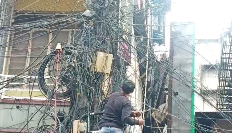 Untangling drive begins in City