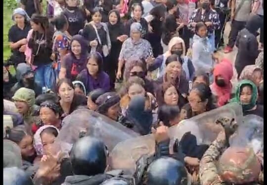 Security forces avert clash by preventing mob from entering a locality in Manipur