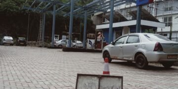 Petrol pump queues persist but situation expected to ease