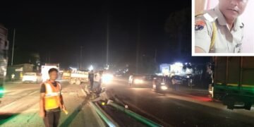 Falling electric poles kill on-duty home guard