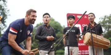 Football not drugs: John Abraham puts his weight behind DREAM