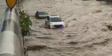 Jorabat waterlogged again, NH-6 traffic hit