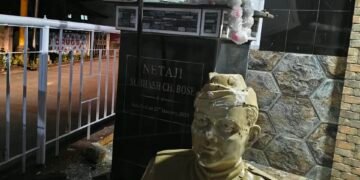 Netaji statue desecrated during Aug 19 violence to be restored