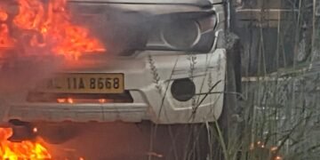 Shree Cement hired pickup torched in EJH