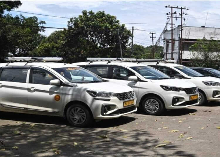 Tura-Guwahati tourist taxis off road for 2 days after stone-pelting in Assam