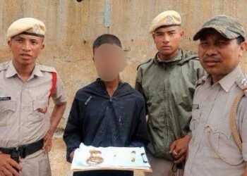 One held for theft, gold recovered
