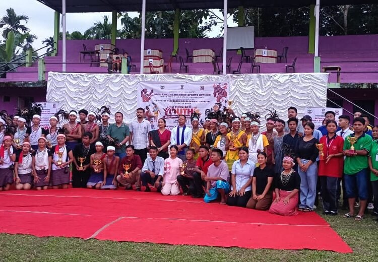 Block-level CM youth engagement programme concludes at Kharkutta