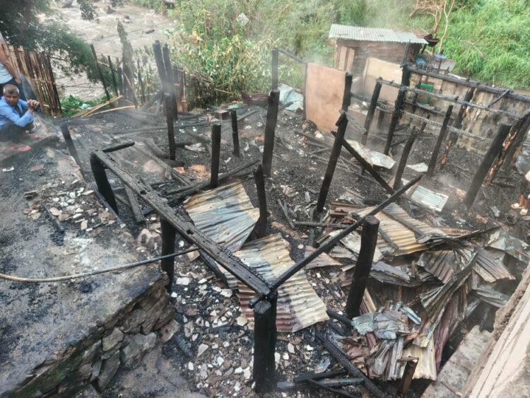 House gutted in fire at Umran Dairy; youth escapes