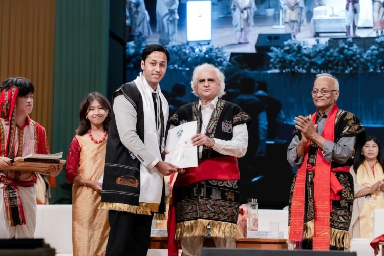 MLCU hosts 19th Convocation for graduates
