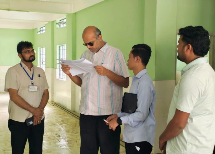 NHM MD reviews healthcare services in Mahendraganj
