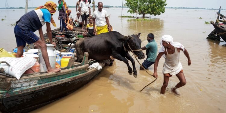 Ganga swells in Patna; 22 lakh hit by floods in Bihar