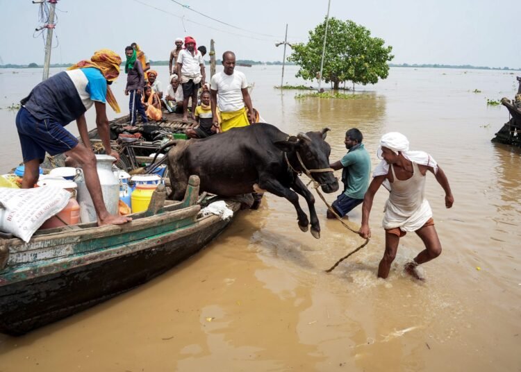 Ganga swells in Patna; 22 lakh hit by floods in Bihar