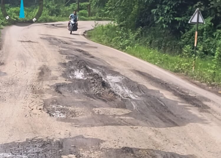 Phulbari-Rongram road in shambles, ASPF flags safety risk
