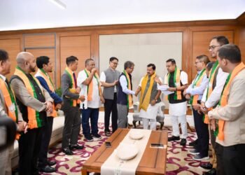 Rebel MLA demands ‘doable’, says Hek