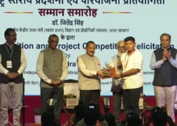 Lumshong school student wins Child Scientist Award