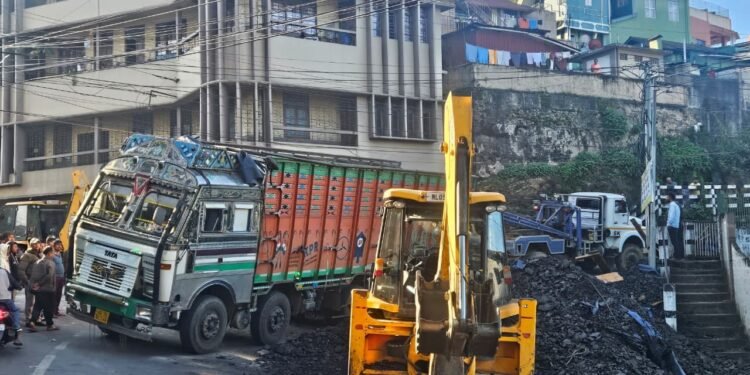 Coal truck overturns in Shillong, driver flees