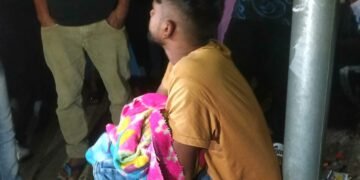 HYC nabs suspected Bangladeshi intruder, hands over to police