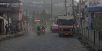 Lailad-Nongmensong Road a shambles for weeks