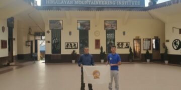 2 Meghalayans begin advanced mountaineering course in Darjeeling