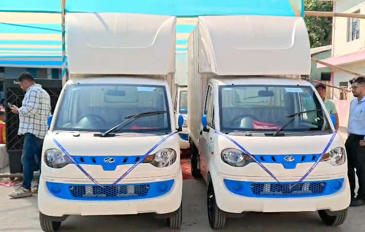 New electric waste vehicles, road sweepers launched in Byrnihat
