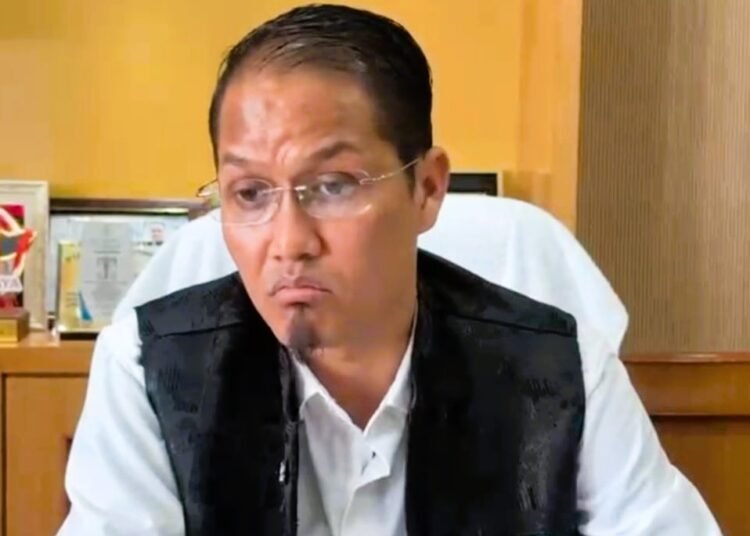 Poor roads, healthcare woes: Govt working to connect villages, says Shylla